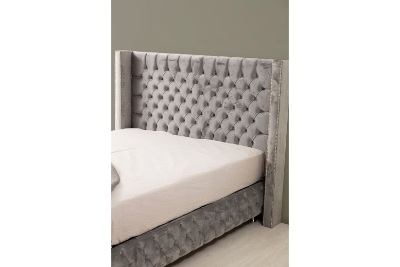 Lit Coffre CLOUTE Velours