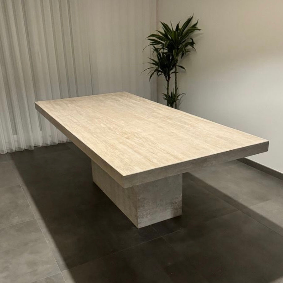 Table à manger rectangle bloc Travertin