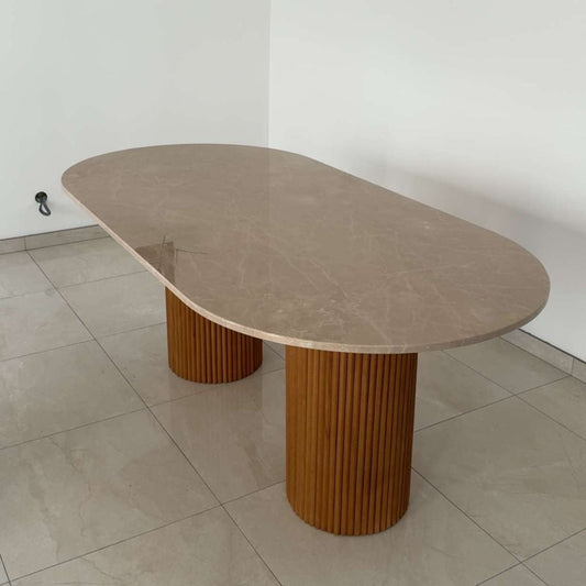 TABLE A MANGER MARBRE ROYAL