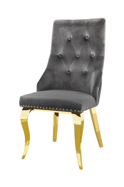 Chaise Anneau Clouté